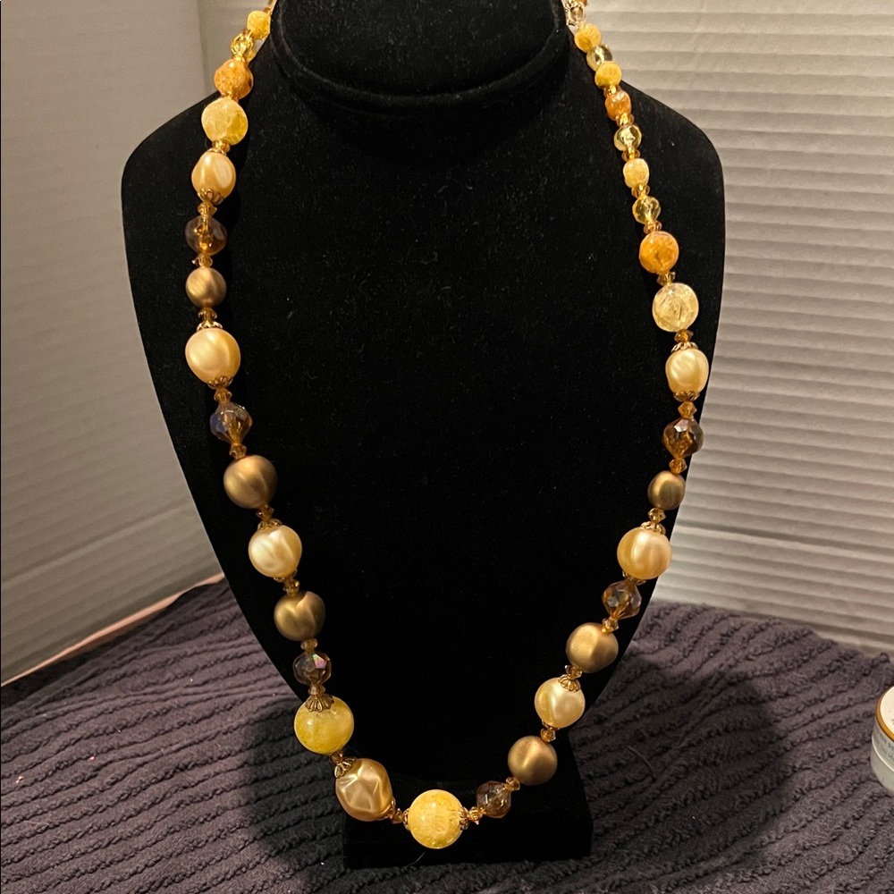 Elegant Gold and Brown Beaded Necklace